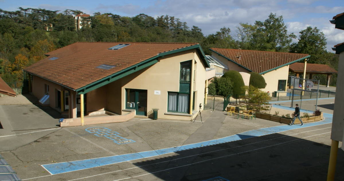 ORLIÉNAS – EMPU École Maternelle Orliénas