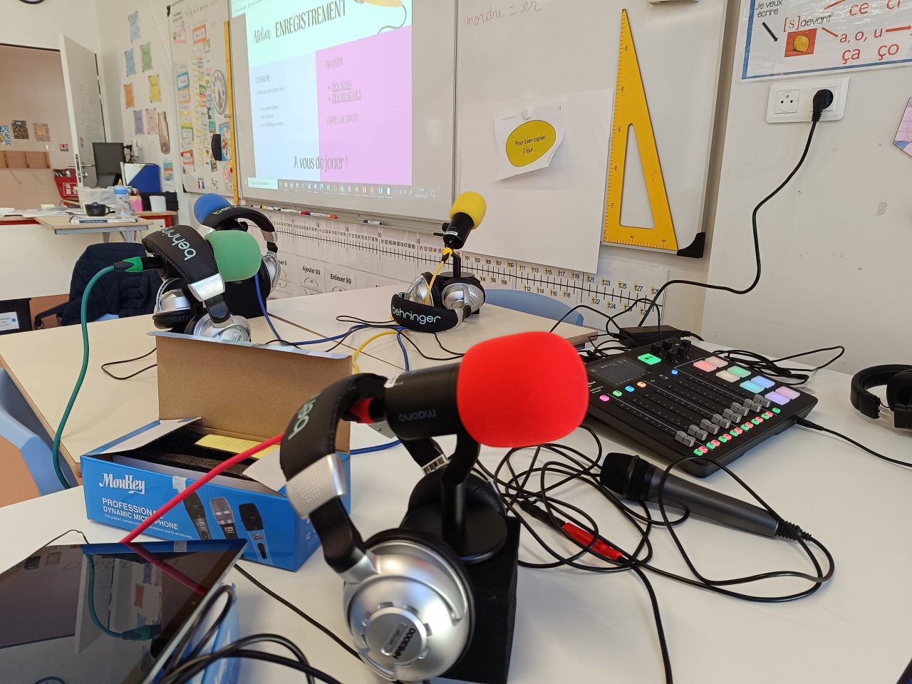 La webradio comme levier d’apprentissage : enjeux et objectifs d’une formation centrée sur l’oral