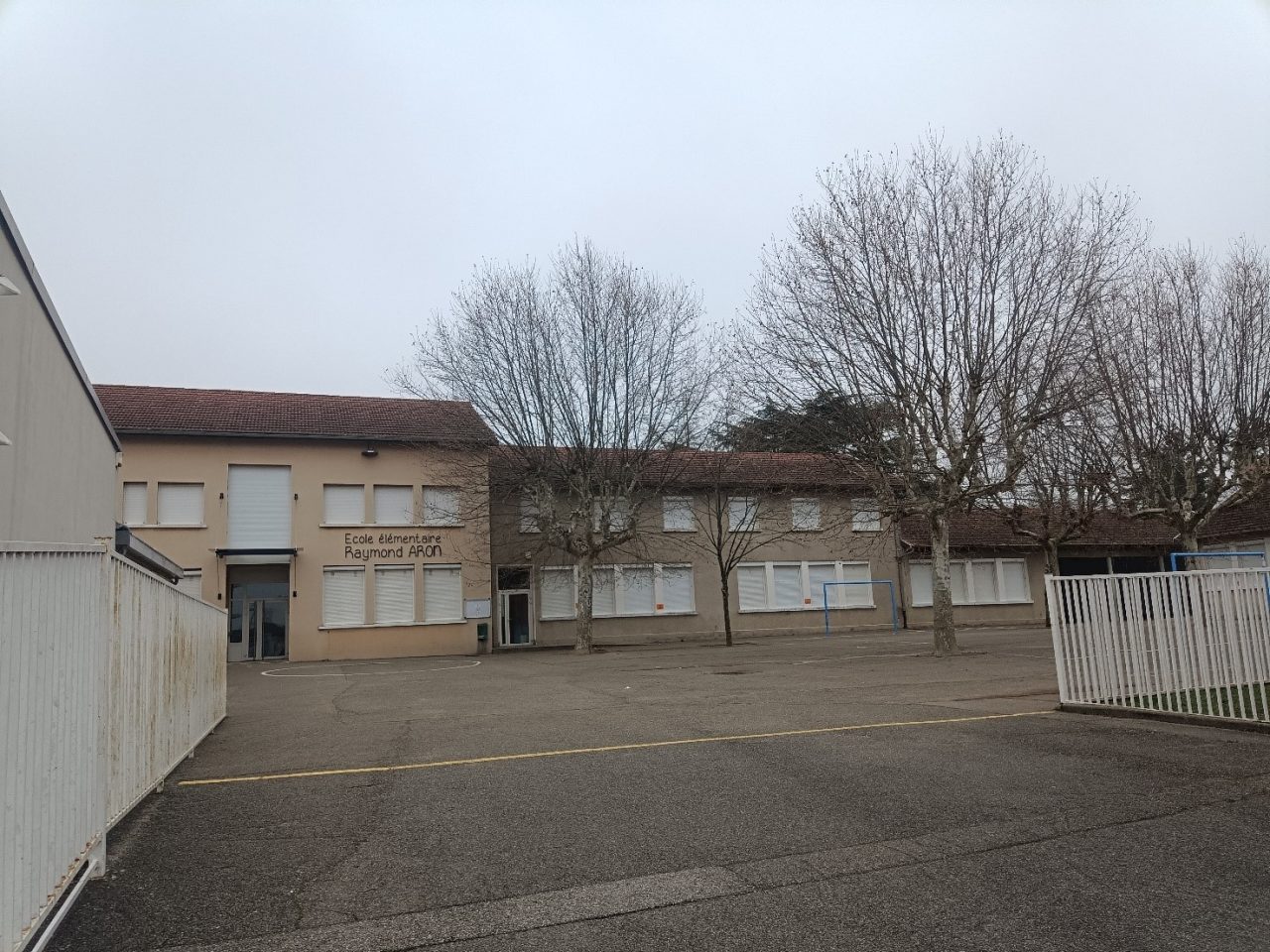 Jonage – EEPU Raymond Aron