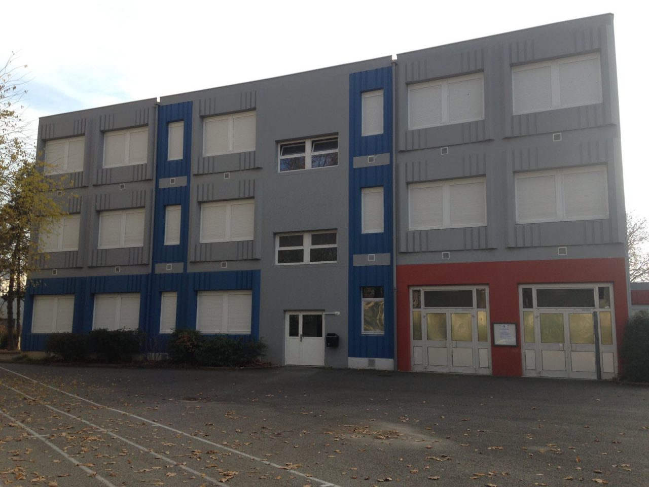 VAULX-EN-VELIN – EPPU Youri Gagarine