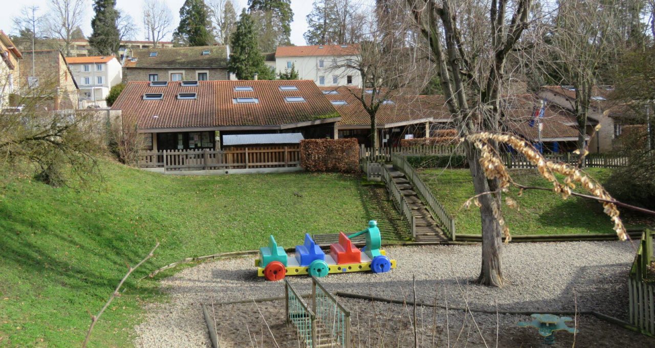 AMPLEPUIS – EMPU LA MARELLE