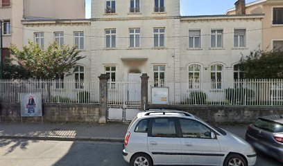 VILLEFRANCHE Monnet Roland