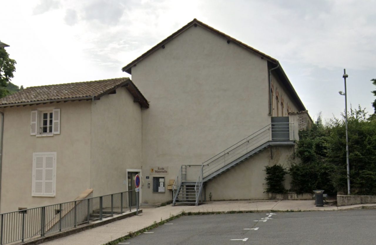 BEAUJEU – EMPU